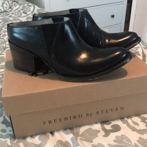 Freebird Shae leather bootie mules